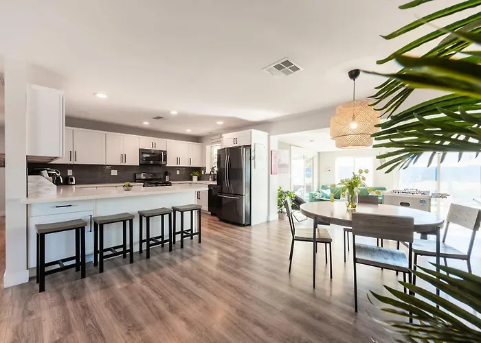 Holiday home Family Retreat By Old Town With Pool *