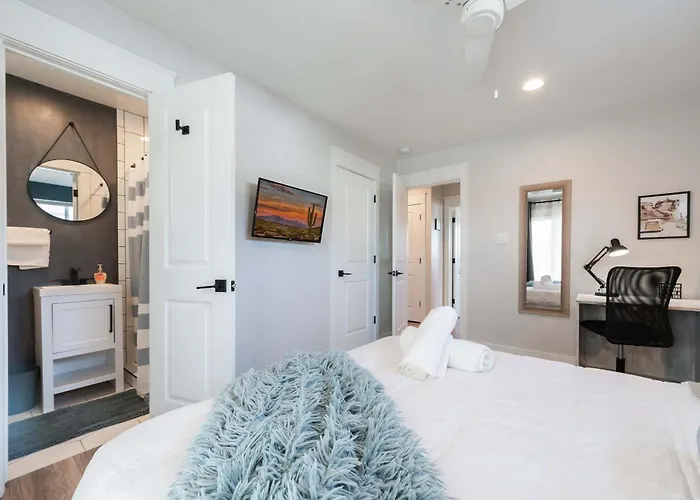 Family Retreat By Old Town With Pool Holiday home *