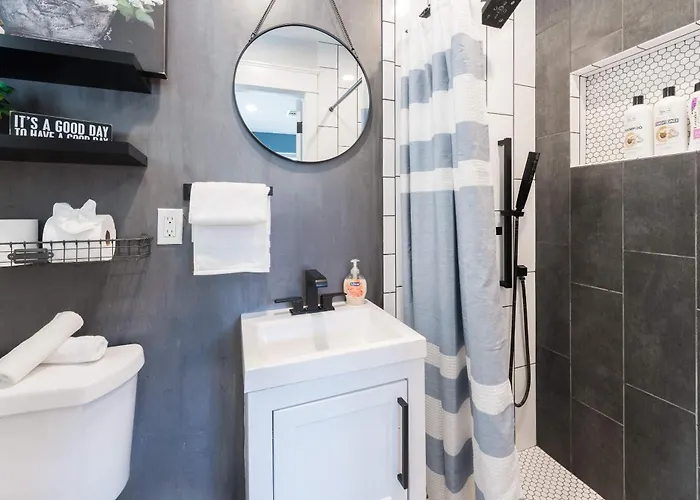 Holiday home Family Retreat By Old Town With Pool Phoenix